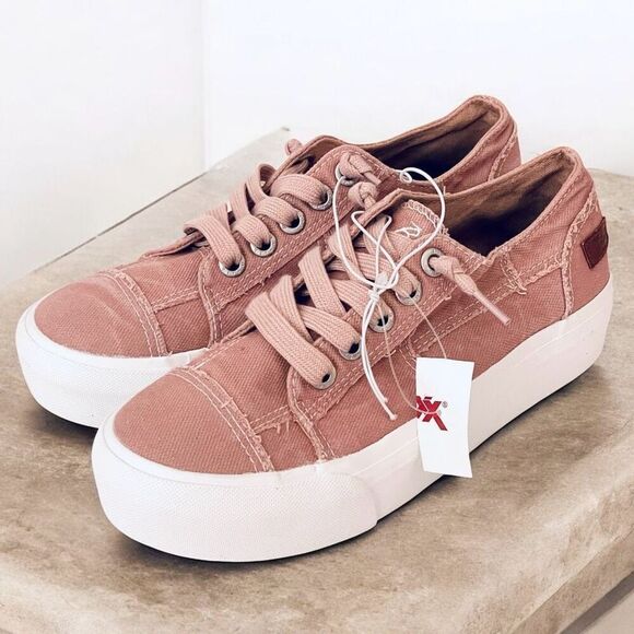 NWT Blowfish Malibu LEXINE 7.5 Dusty Pink Distressed Stitched Platform Sneakers - Picture 3 of 15